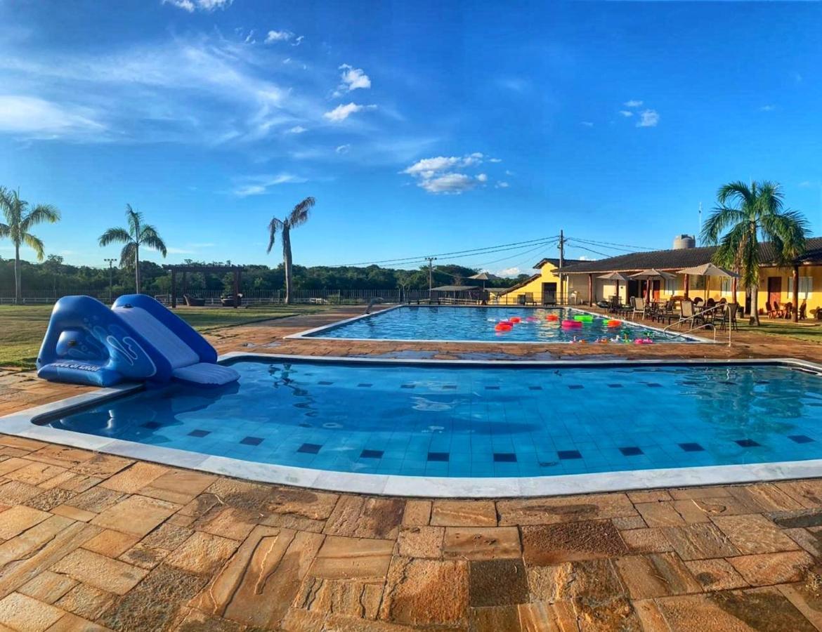 Pousada Haras Santa Rita Pocone Ngoại thất bức ảnh